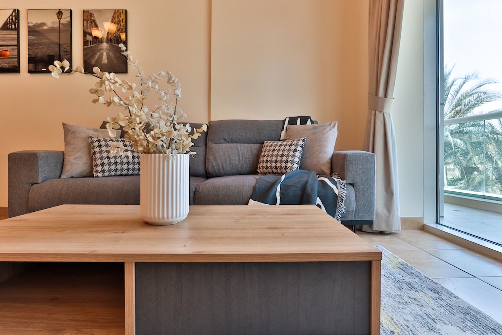 WelHome - Apt amidst golf courses, perfect for sports lovers
