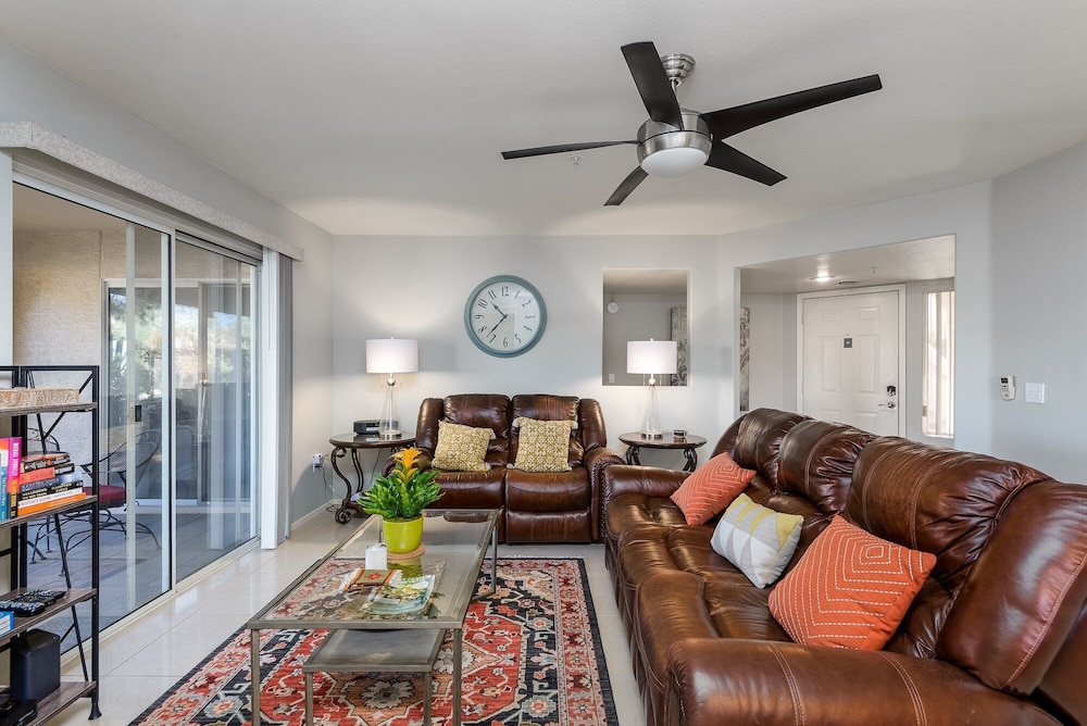 Starfire 2 Bedroom Condo by RedAwning