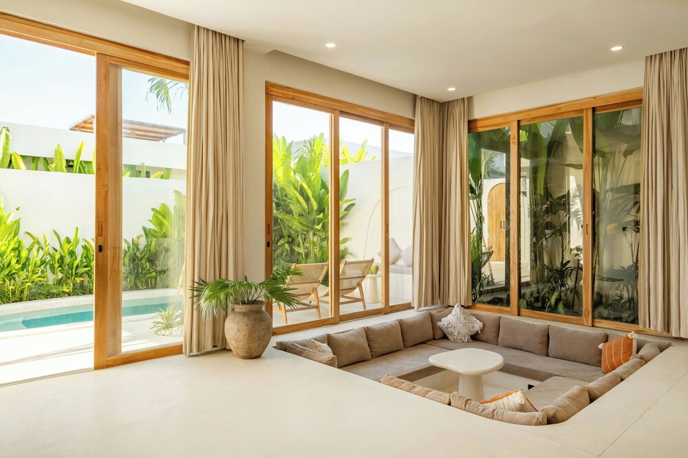 Villa Rheia Pererenan