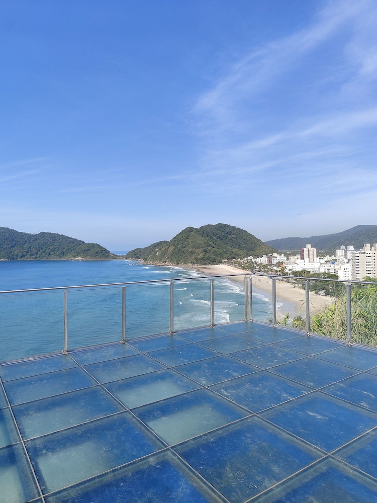 01E Vista Linda Pe Areia Guaruja - Tombo