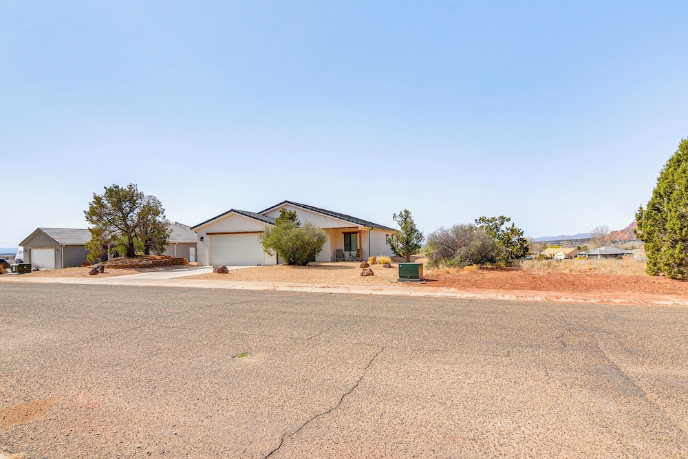 Stunning Red Rock Views! Kanab Home By Natl Parks