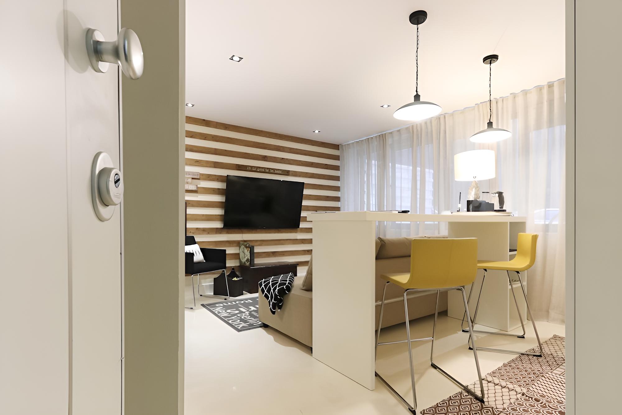 Marques Design I by Homing