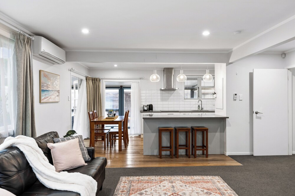 3BR near Tamaki River-Patio&Parking I Zodiak Stays
