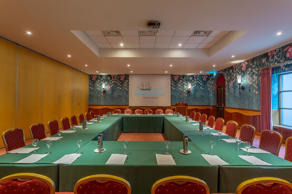 Waterford Vacations - Dooleys Hotel Waterford City - Property Image 7