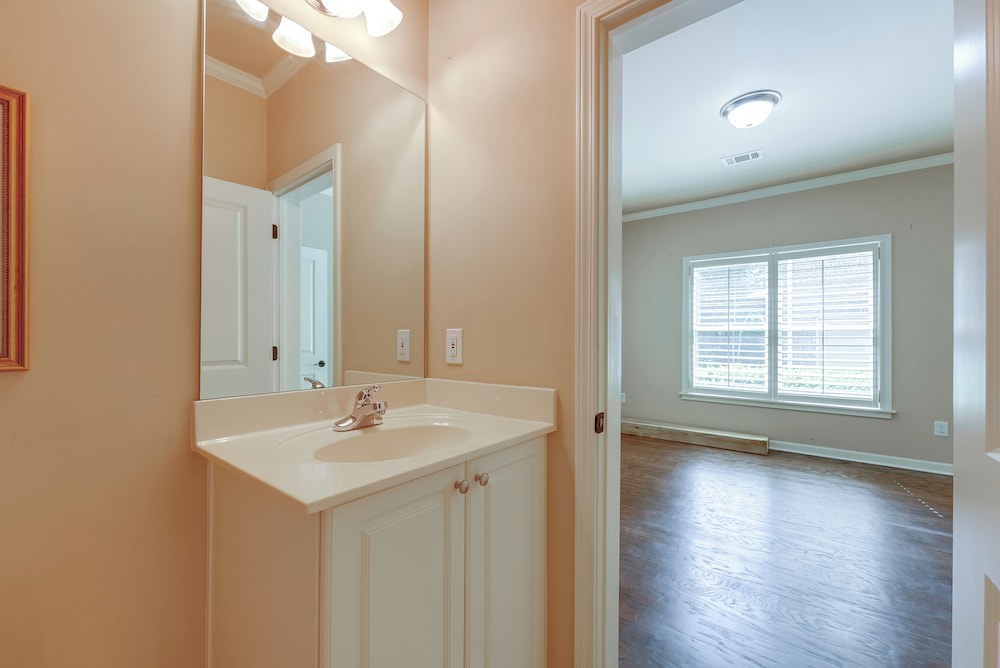 Pets Welcome! Spacious ATL Area Retreat w/ Deck