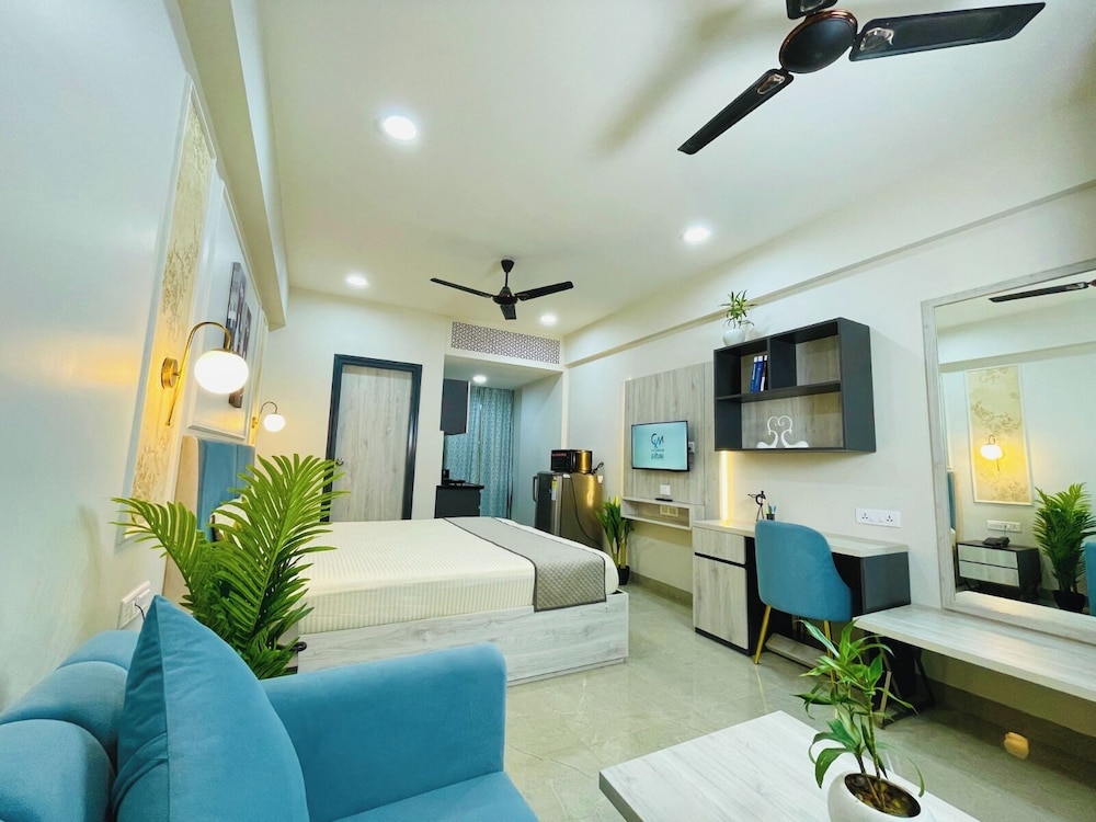 OnlyStay Peace Pavillion