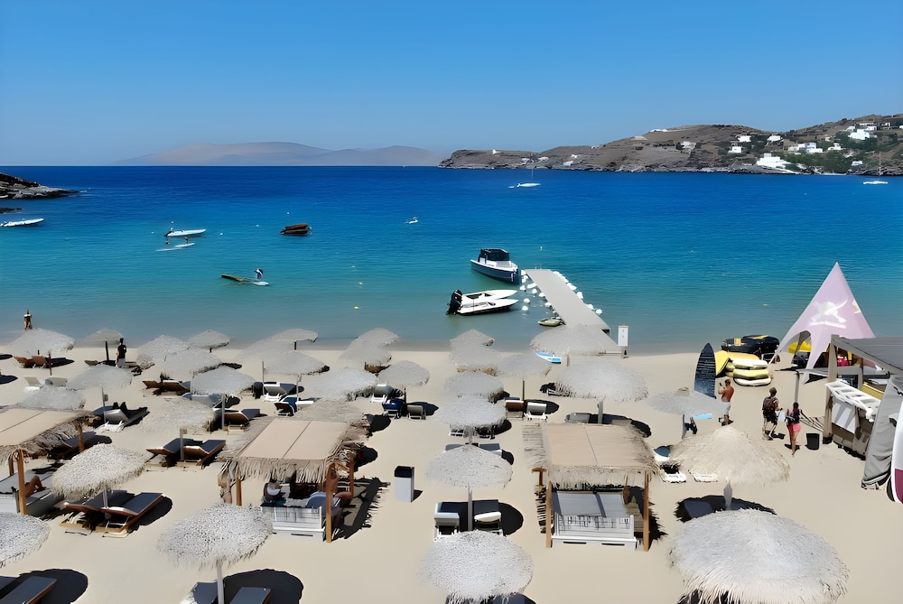 Ios Vacations - Far Out Beach Resort  Camping - Property Image 7