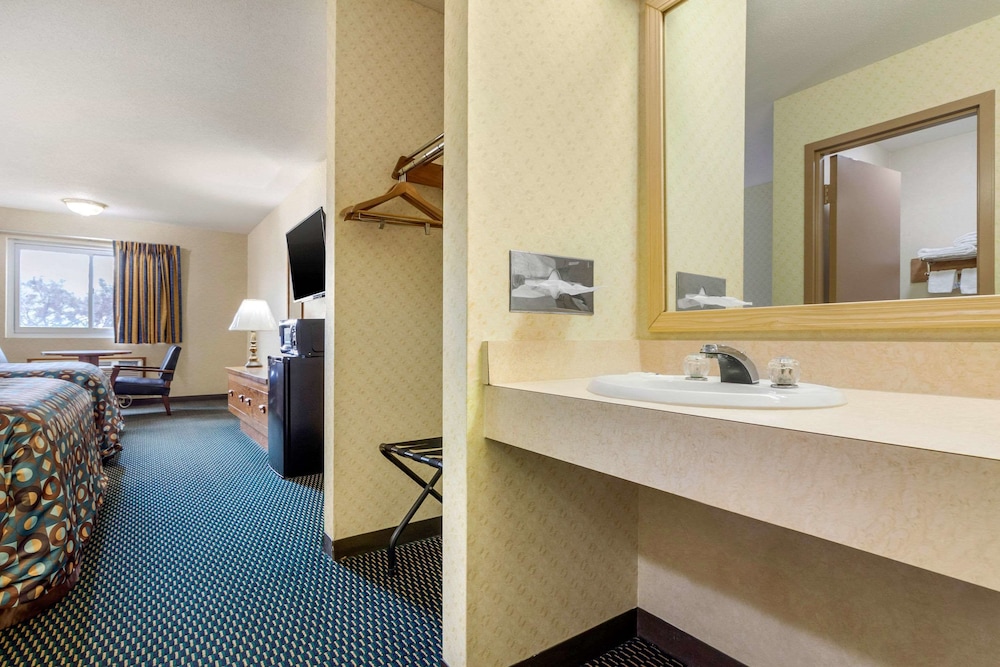 Rodeway Inn Blair