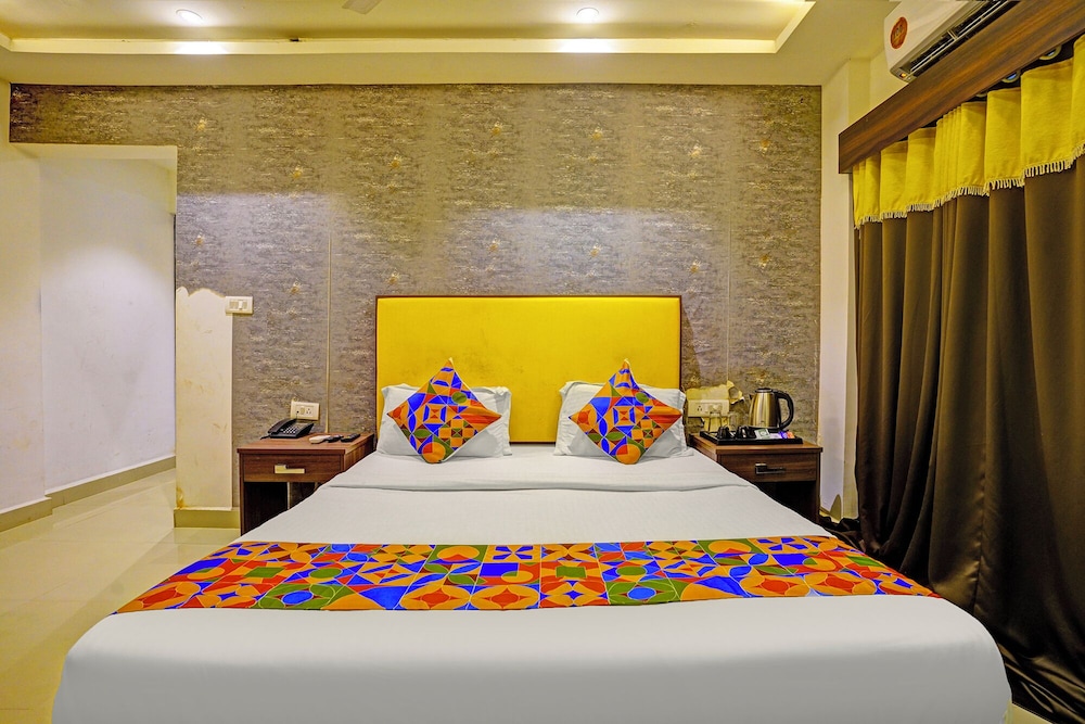 Fabhotel Tranquil Inn