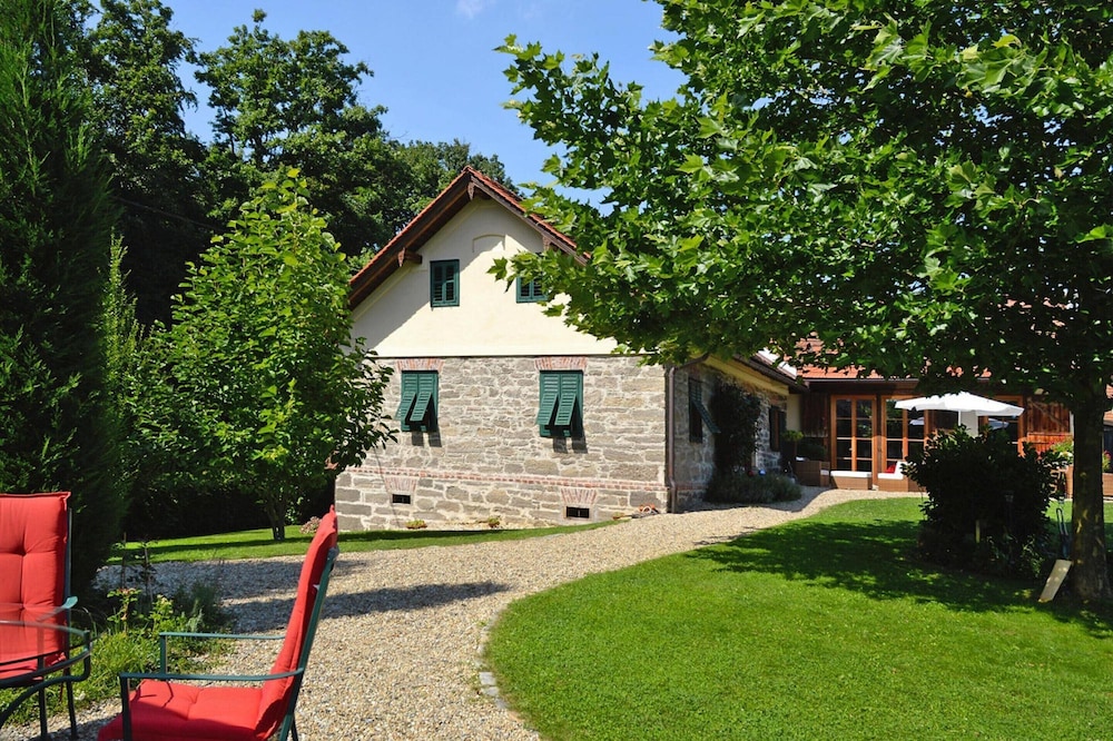 Chalet in Styria With Pool & Panoramic Views