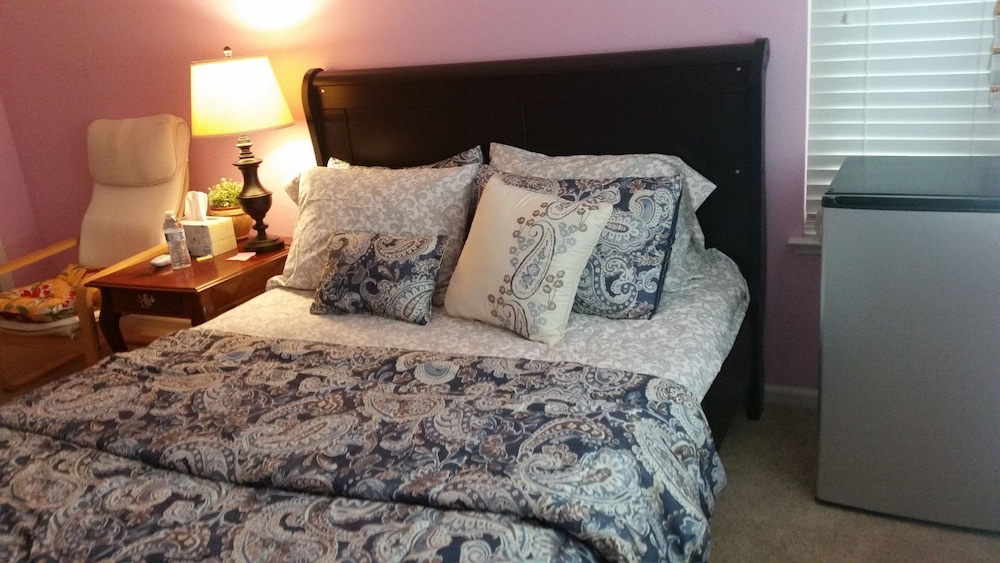 Bed and Breakfast - Property Image 12