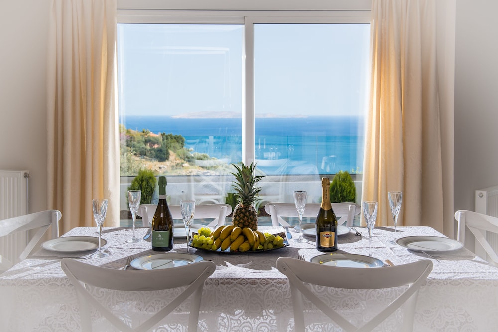 Villa Artemis, Wine Dark Sea Villas