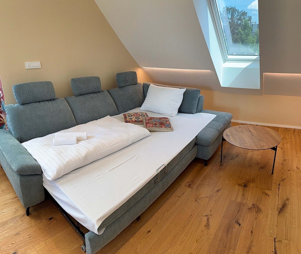 Crown Residence Luxury 2BR in Ljubljana Downtown