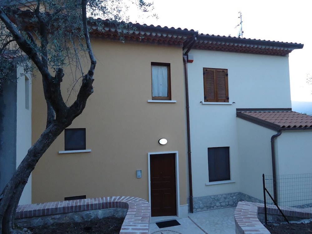 Dianum Villa degli Ulivi