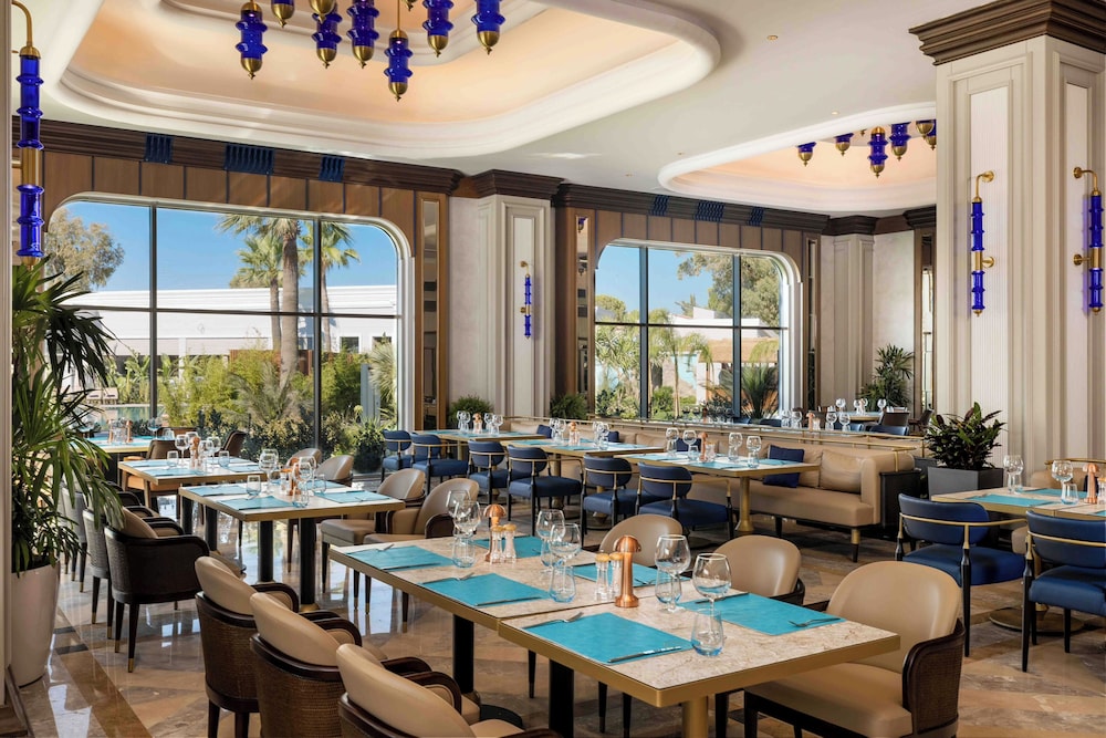Merit Royal Gardens Hotel & Casino