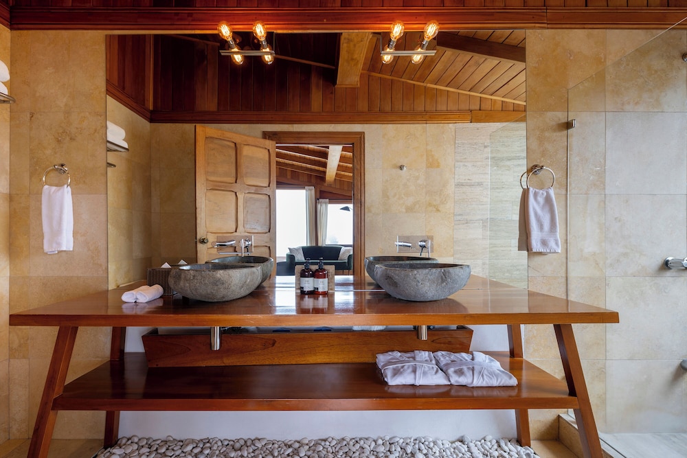 Monteverde Cloud Forest Vacations - Hotel Belmar - Property Image 1