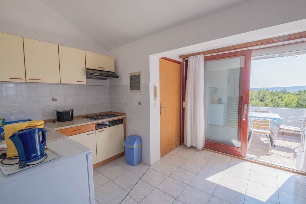 Apartment Miskic 4