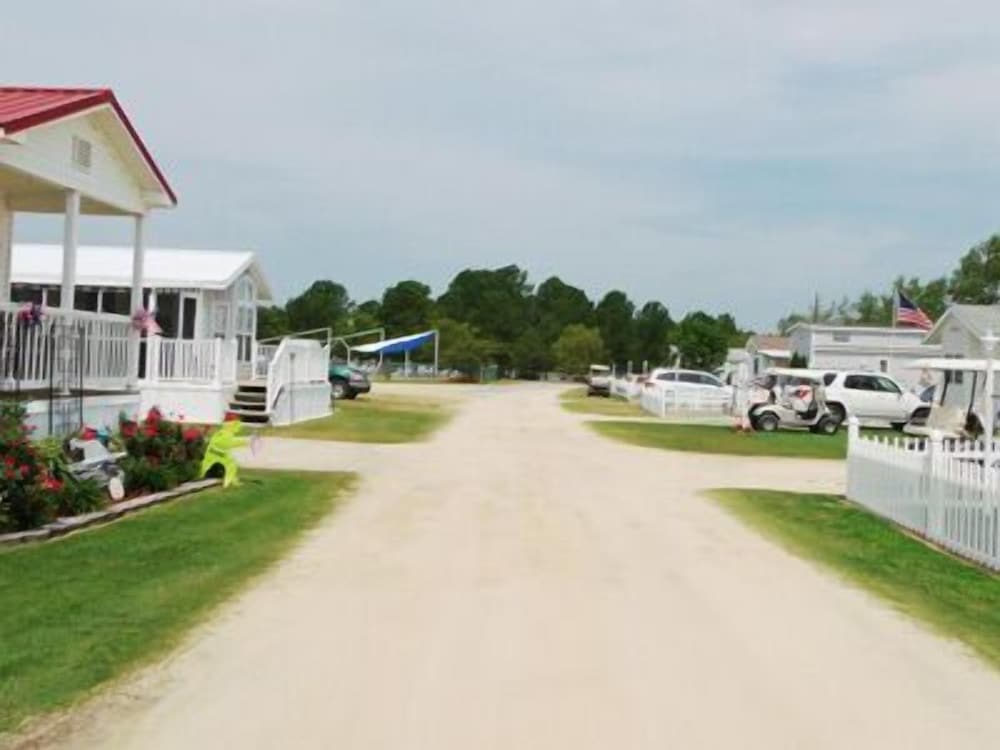Twin Lakes RV & Camping Resort