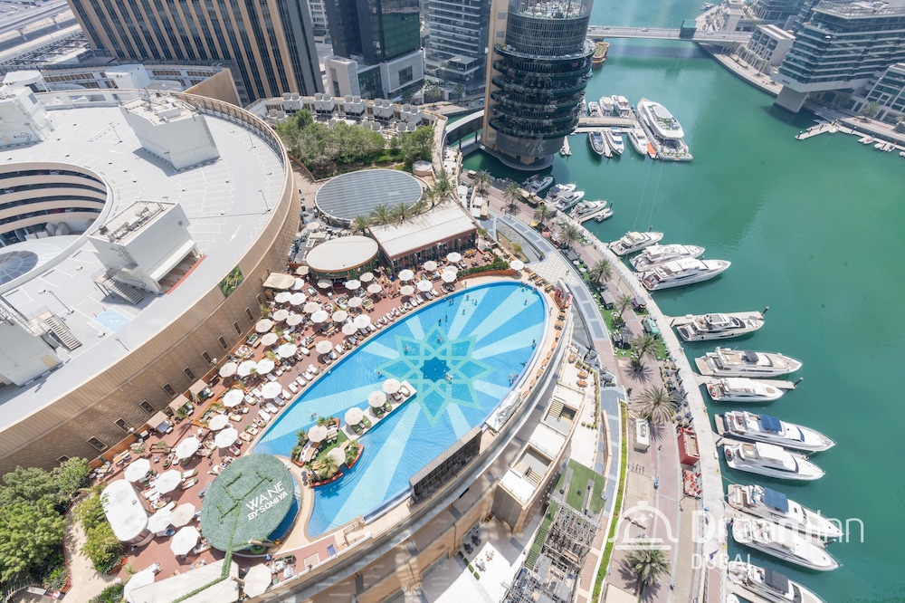 Dream Inn Apartments- Address Marina