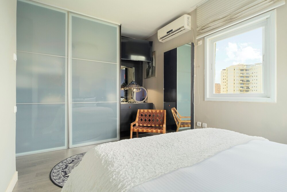Ramat Aviv Stylish Stay by Sea N' Rent