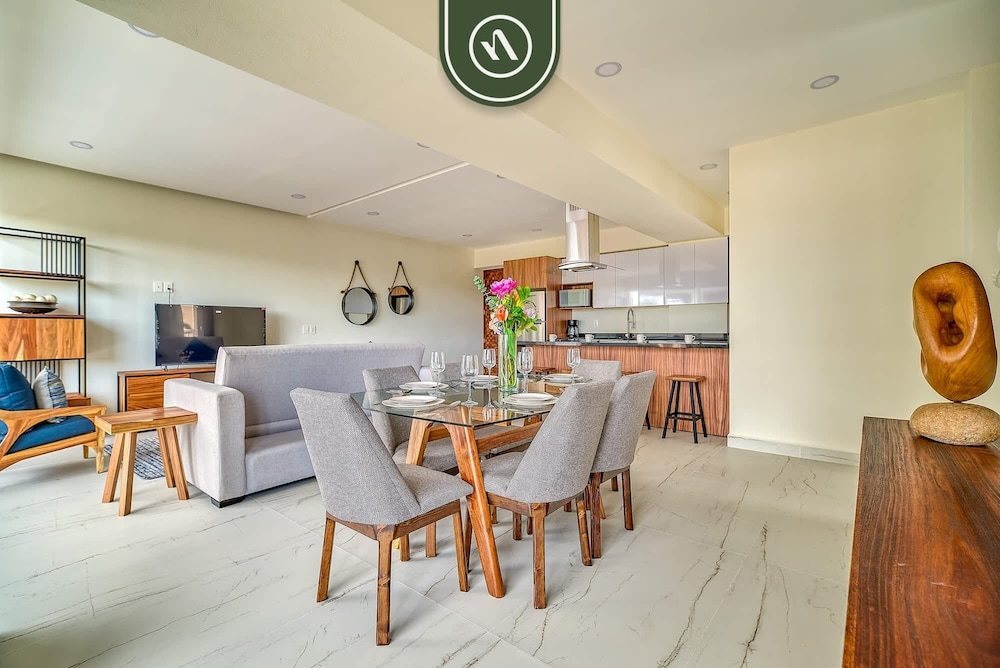 New 2 BR Condo One Street From Beach - Pool - Gym