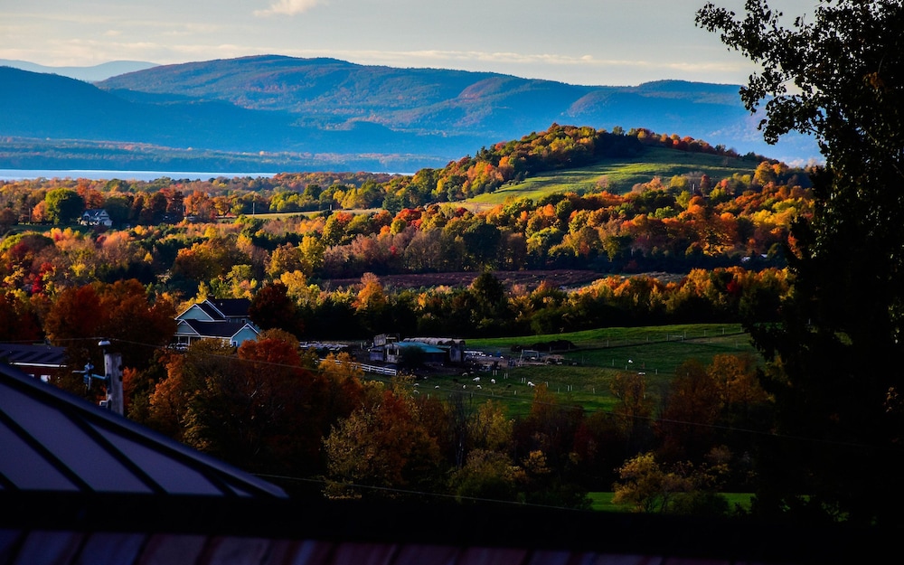 Mt. Philo Inn