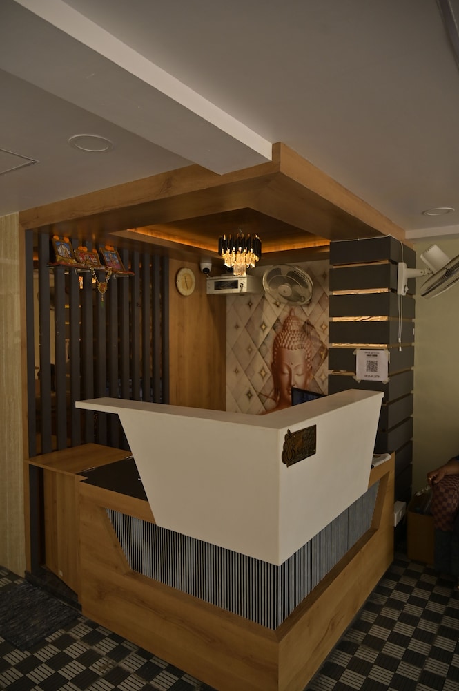 Hotel Satyabhama Lodging