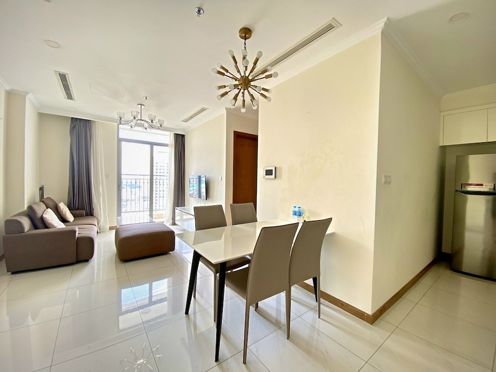 Somi Luxstay LP