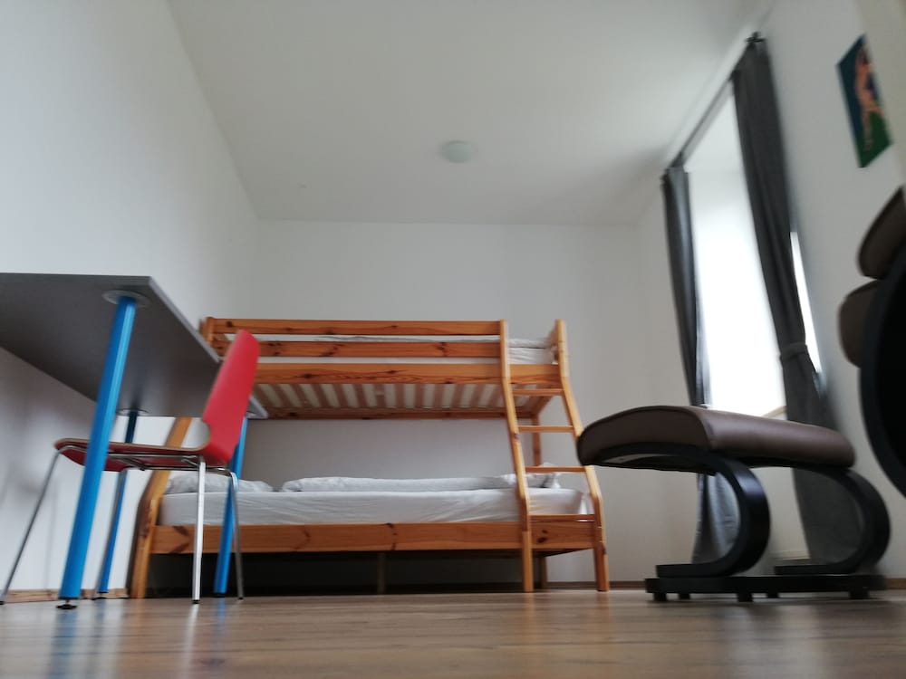 Apartment Heiligenkreuz view 5