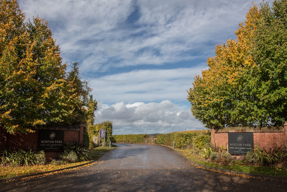 Winchester Vacations - Norton Park Hotel, Spa  Manor House - Property Image 25
