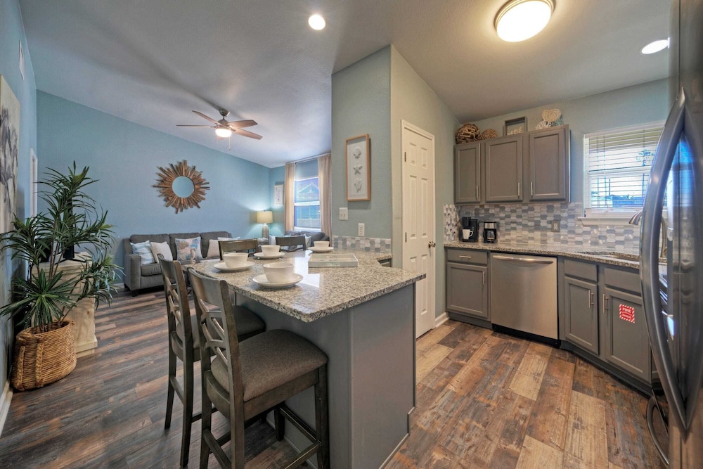 Stylish 2BR Coastal Getaway w/ Pool & Prime Location Lazy Fun