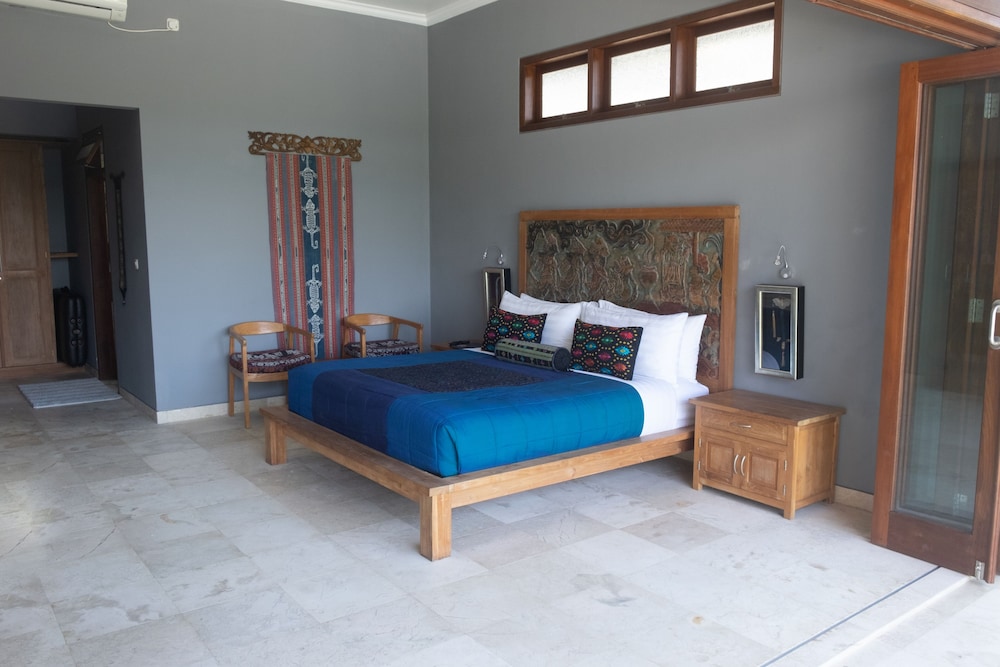 Lebah Villas