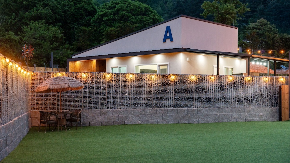 Hongcheon Lucky Dog Pension