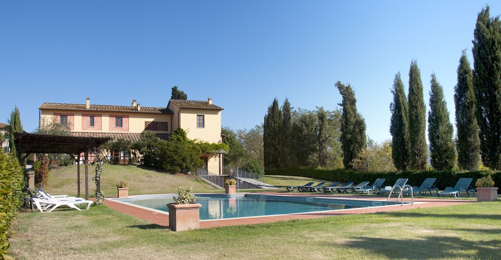 Agriturismo FATTORIA ROZZALUPI