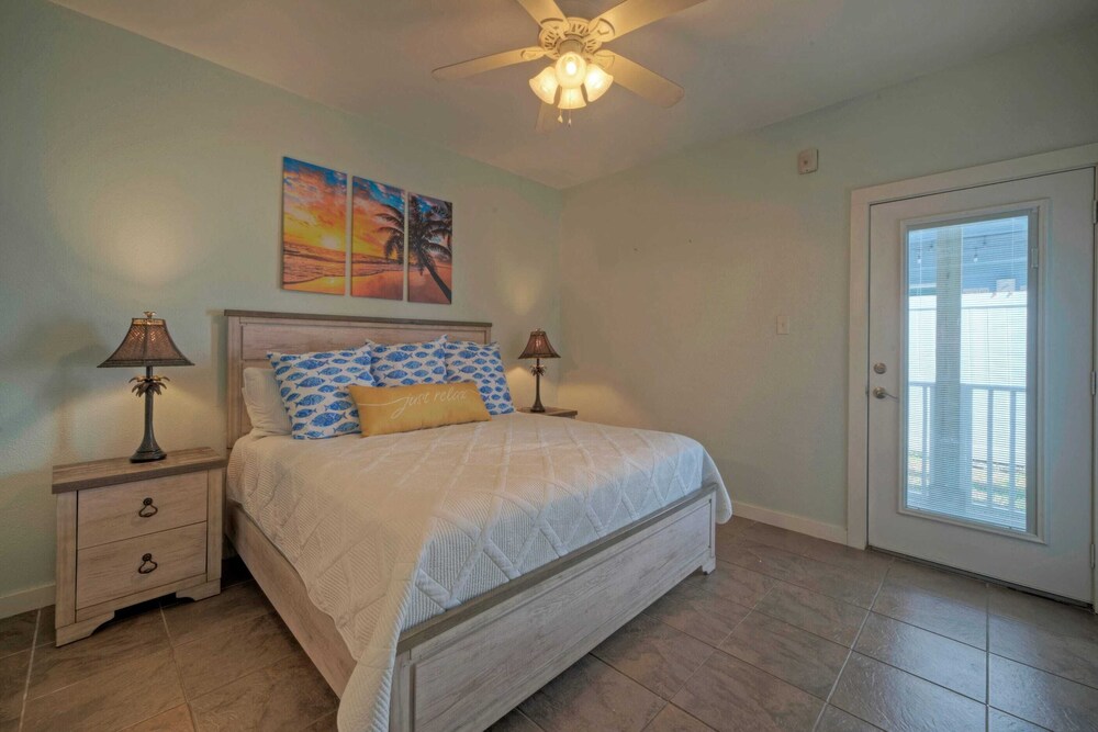 Sleeps 10 Two Condos. Pet-friendly + Beach Access