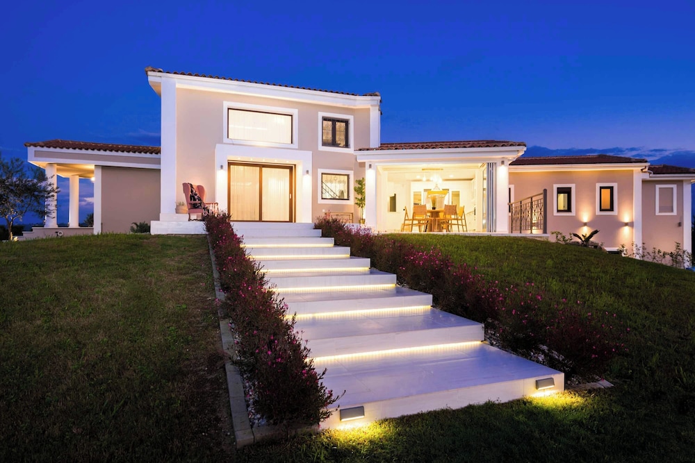 Villa Shangri-la