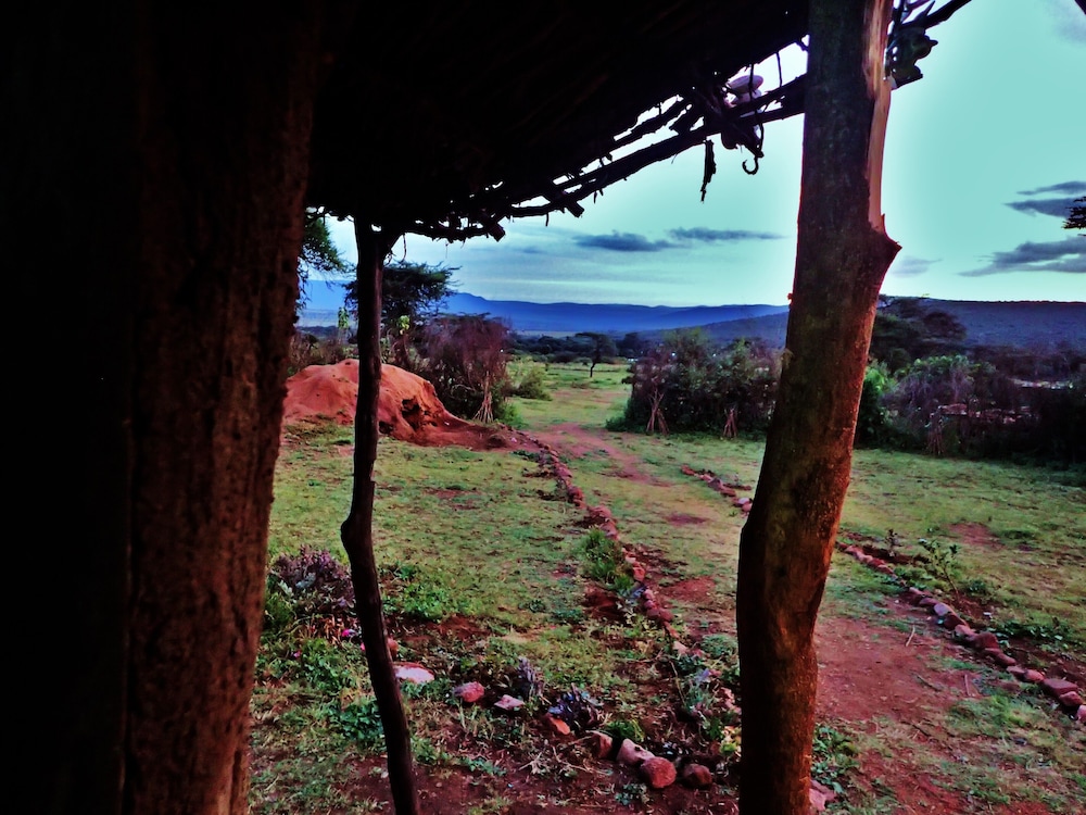Olonyori Maasai House
