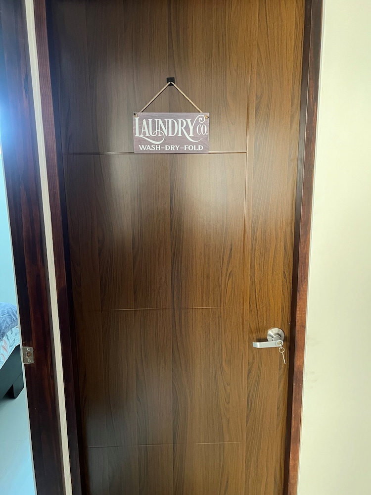 Fully Equipped and Furnished Apartment and Office