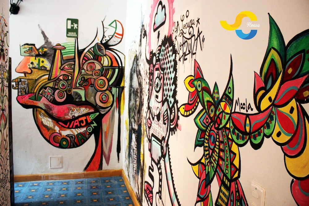 Graffiti Hostel Bogota