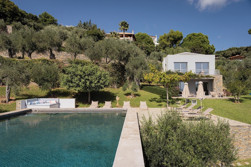 Pelagoon Skiathos view 3