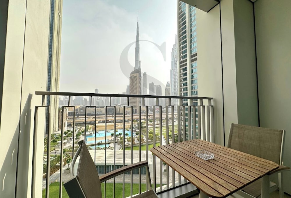 Downtown Views II - Tower 2