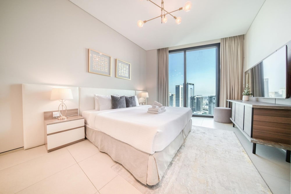 Ritzy Address JBR Apt w Scenic Balcony View