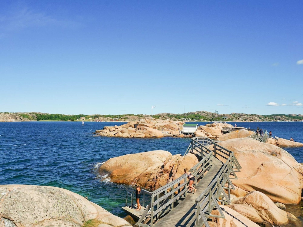 4 Person Holiday Home in Bovallstrand-by Traum