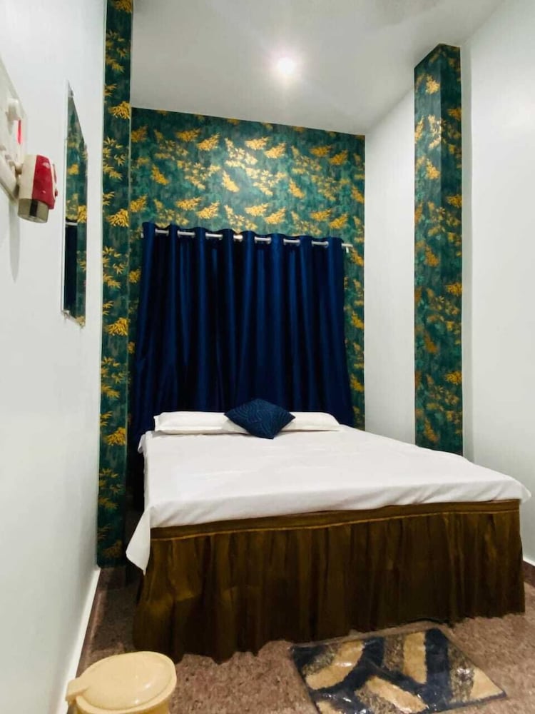 Dhanwantri Niwas Guest House By GRB view 5