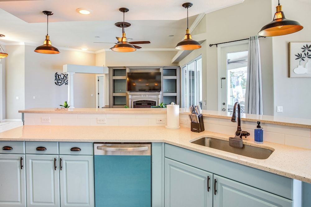 Dock & Outdoor Oasis: Waterfront Cape Coral Home