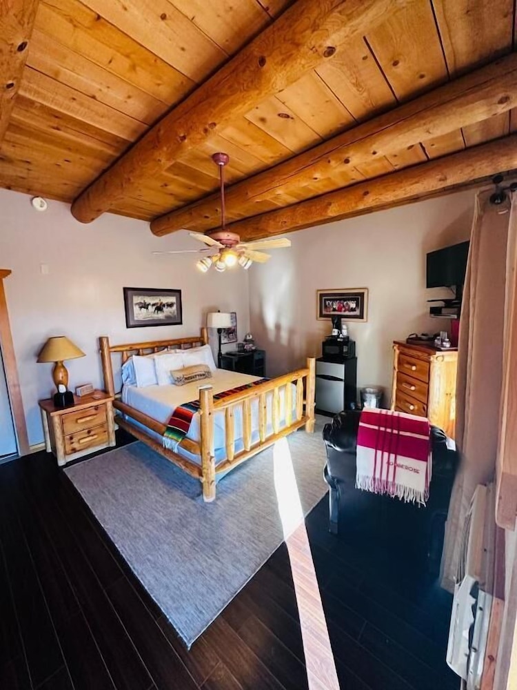 Adobe Rose Inn