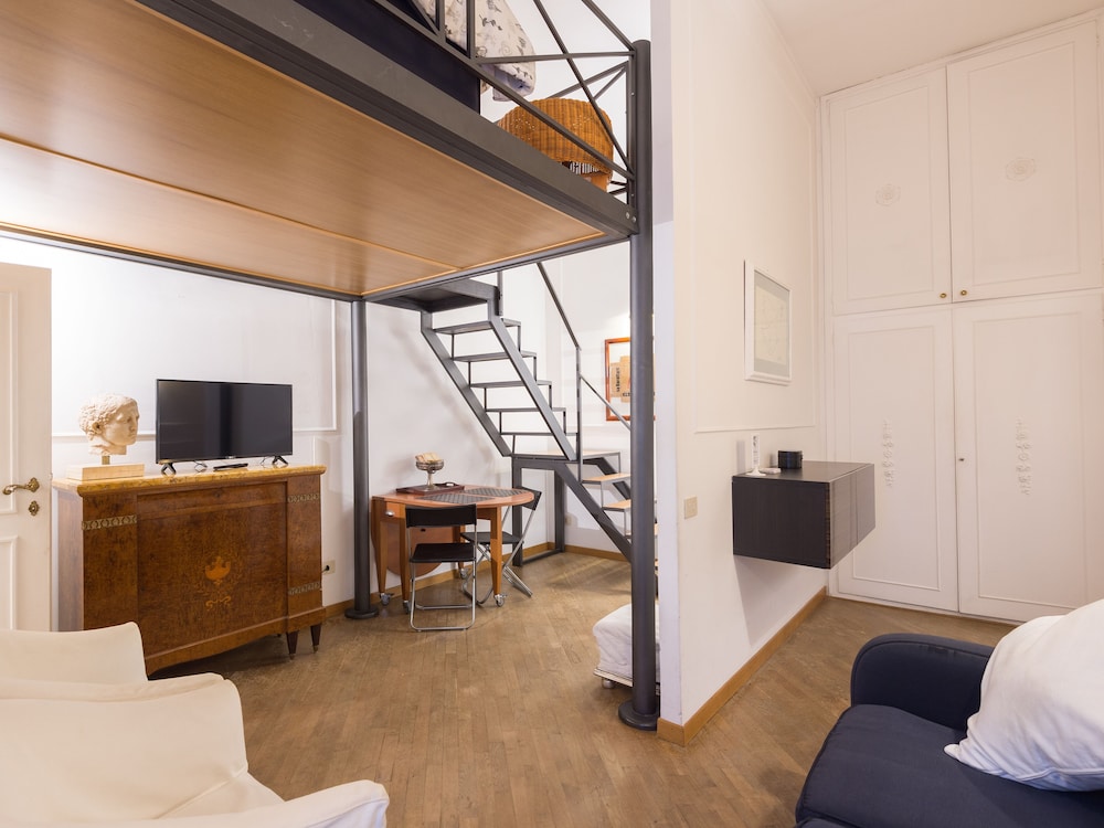 Ara Pacis Luxury Loft