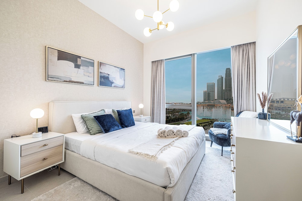 GOGOTO Burj & Fountain View Stay