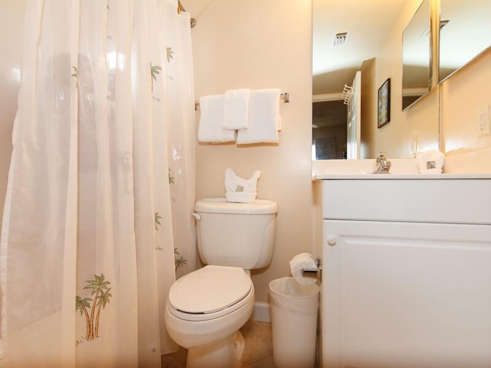 Pelican Isle 412 by Brooks and Shorey Resorts