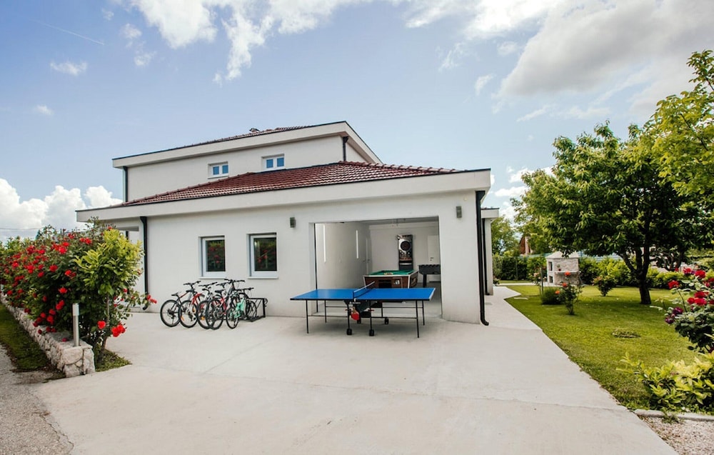 Villa in Imotski Near Blue & Red Lakes